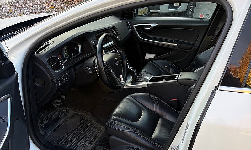 2015 Volvo V60 T5 Pr...