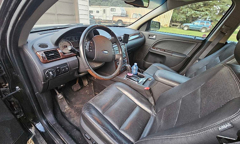 Ford Taurus Limited ...