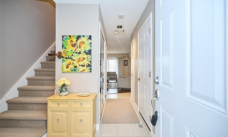 3 Beds,2 Bath,Finish...