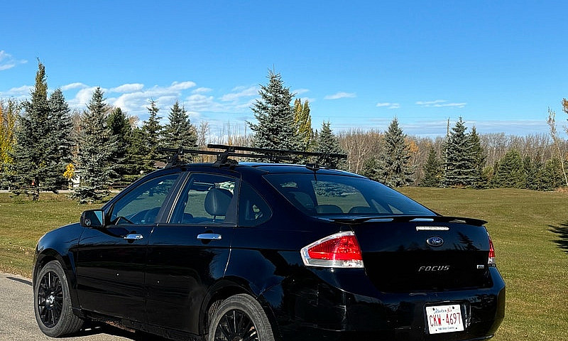 2010 Ford Focus...