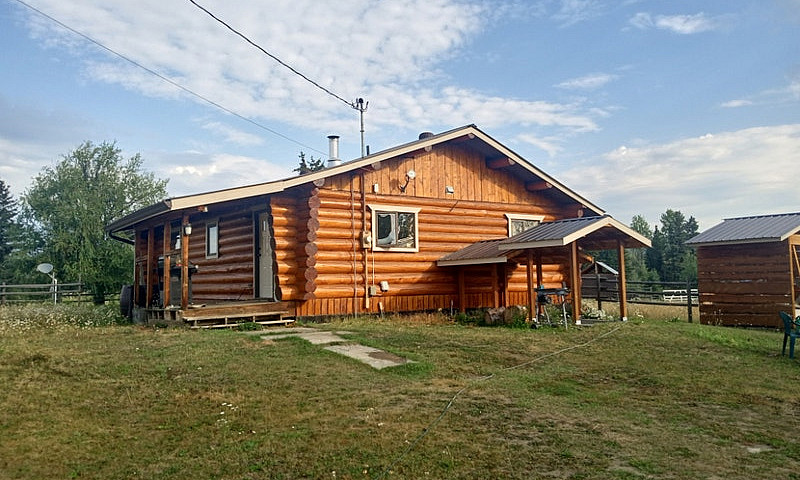 Log Home On Acreage ...