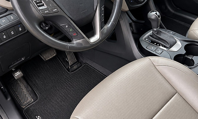 2016 Hyundai Santa F...