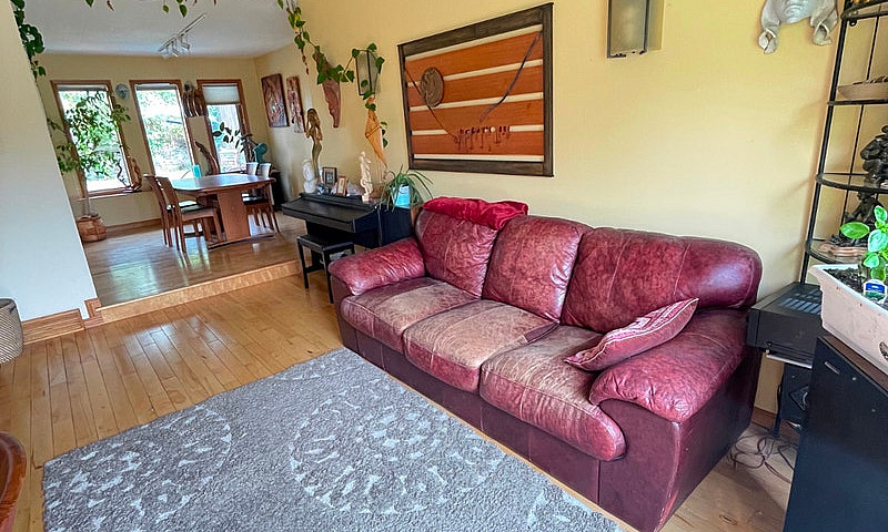 Home For Rent. Octob...