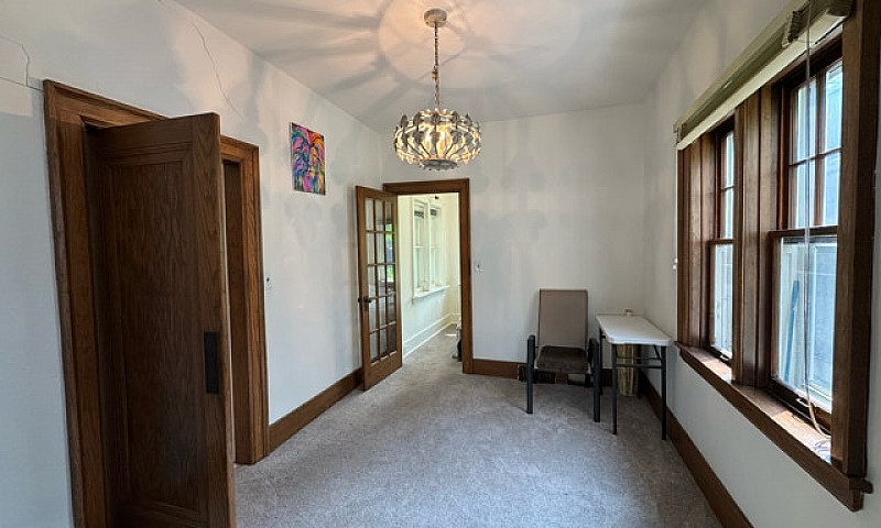 **2 Bed 1 Bath House...