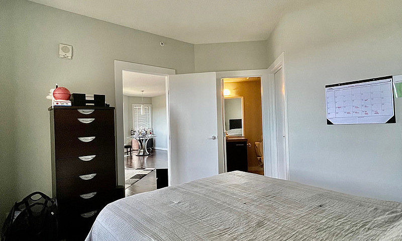 Beautiful Fully Furn...