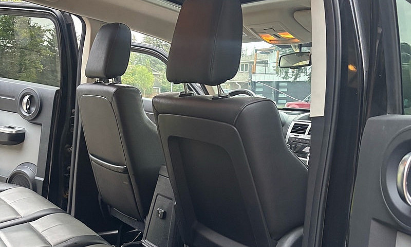2009 Dodge Nitro...