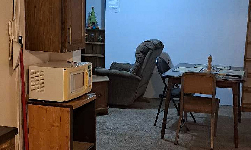 Bedroom For Rent....