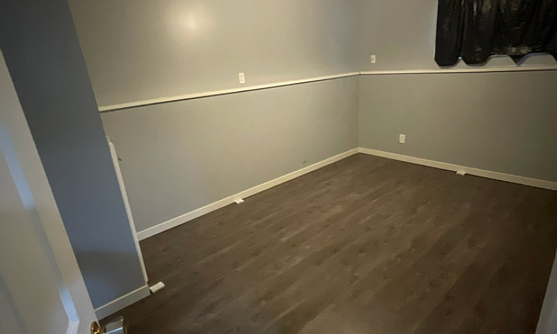 2 Bed 1 Bath Suite...