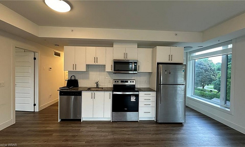 Two Large Bedroom, T...