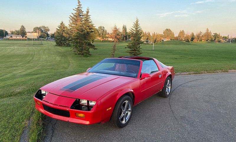 Chevrolet Camaro...