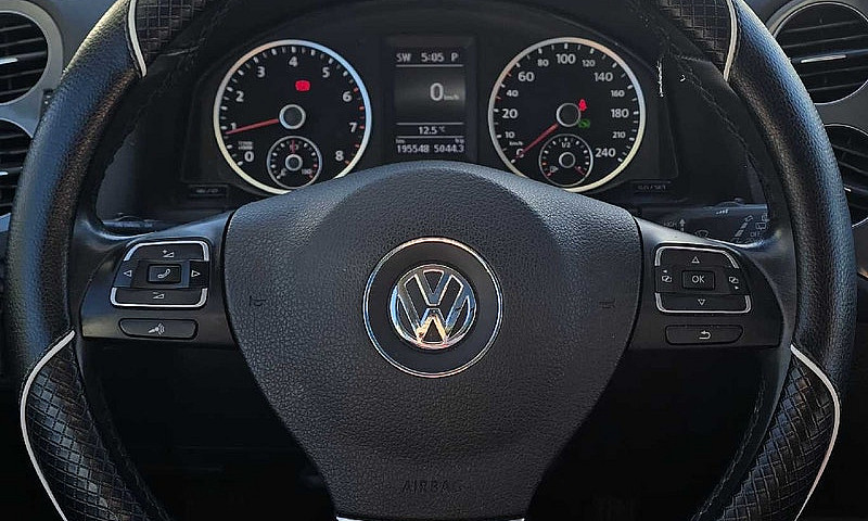 Volkswagen Tiguan Co...