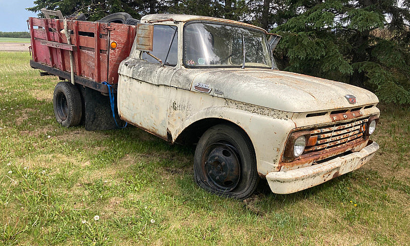 Classic Trucks For S...