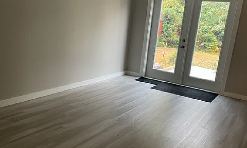 Bright 3 Bedroom Sui...