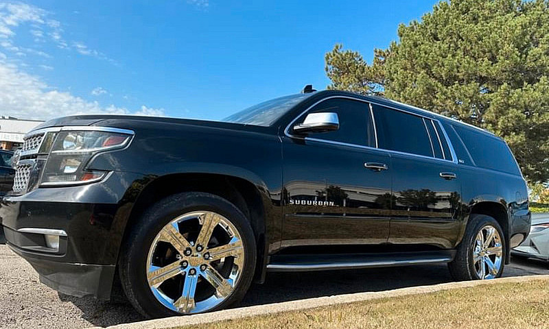 2016 Chevrolet Subur...
