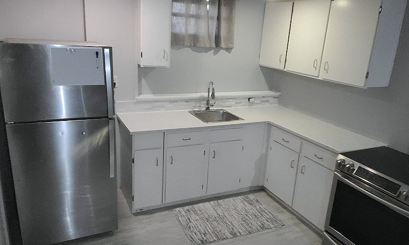 Basement Suite - 1 B...
