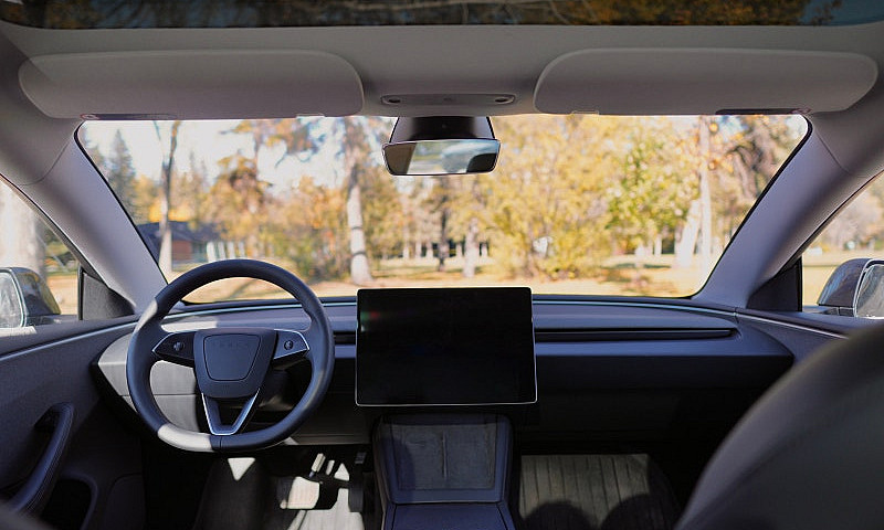 2024 Tesla Model 3 +...