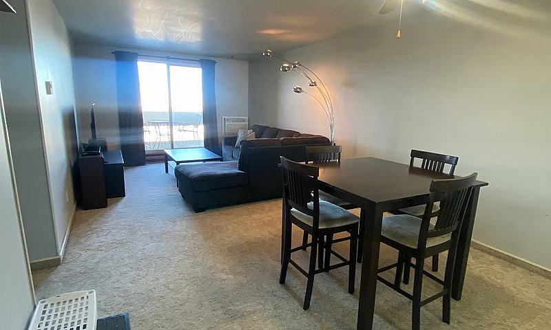 712-3000 Pembina Hwy...