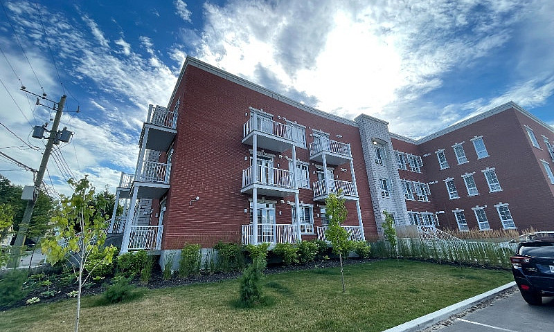 Hudson Residences Co...