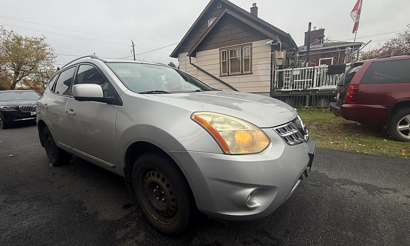 2013 Nissan Rogue...