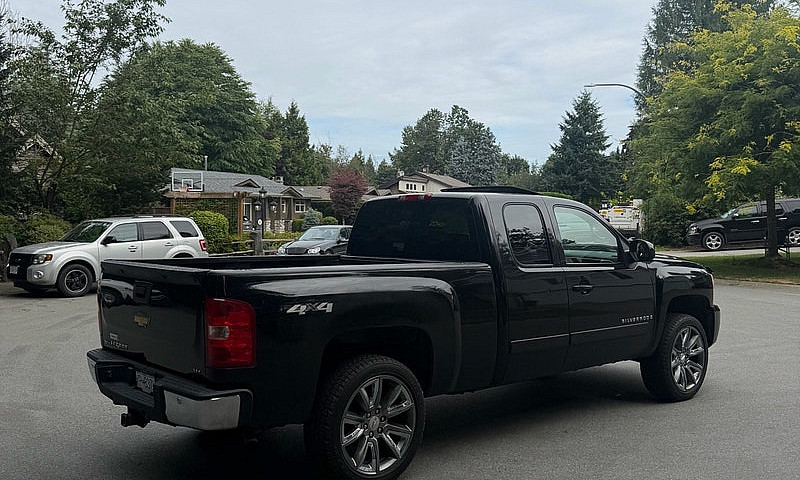 2007 Chevrolet Silve...