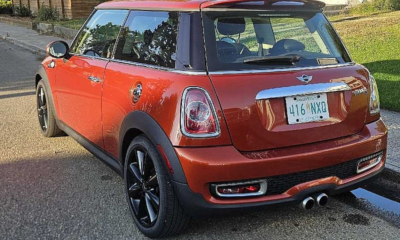 2011 Mini Sooper S...
