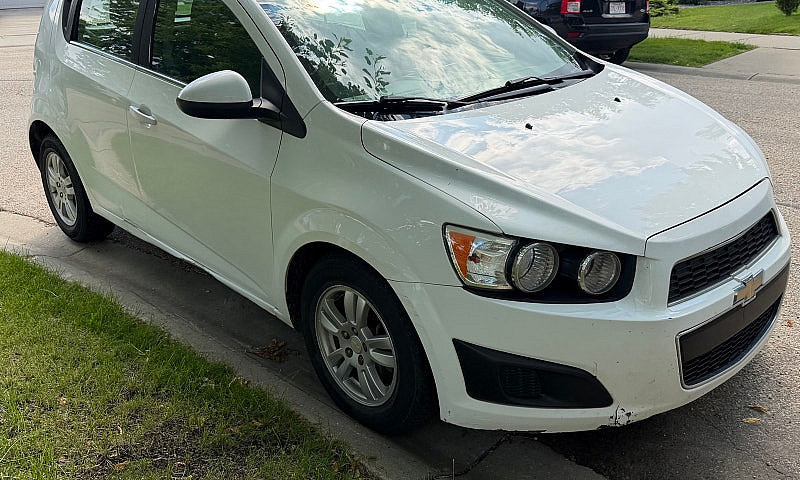  2016 Chev  Sonic Tu...