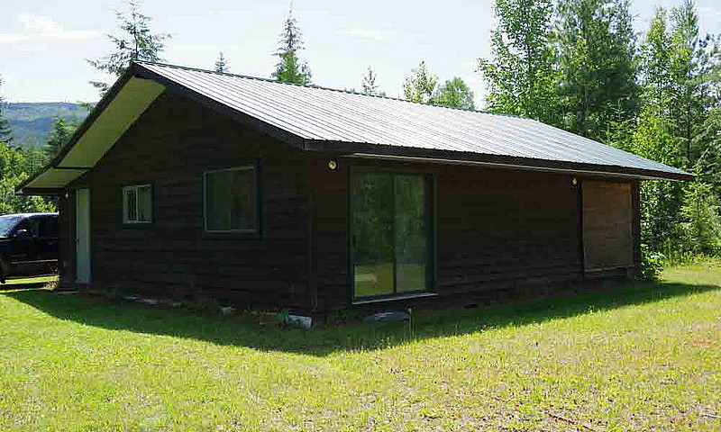 20 Waterfront Acres ...