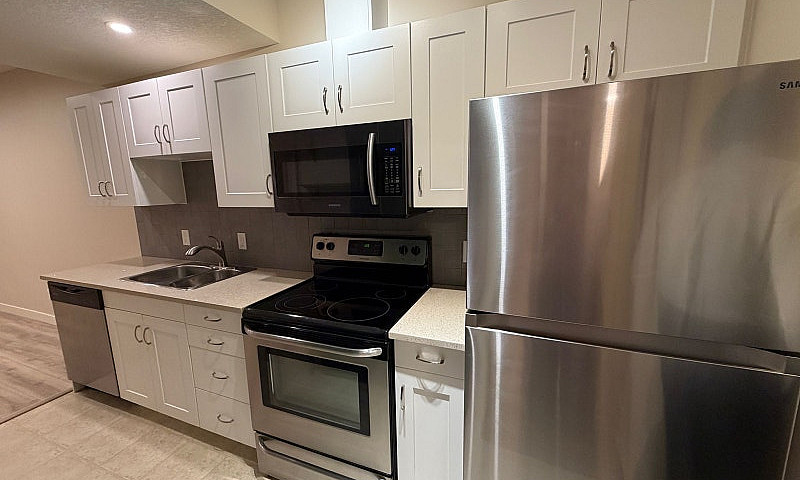 2 Bedroom 1 Bath Leg...