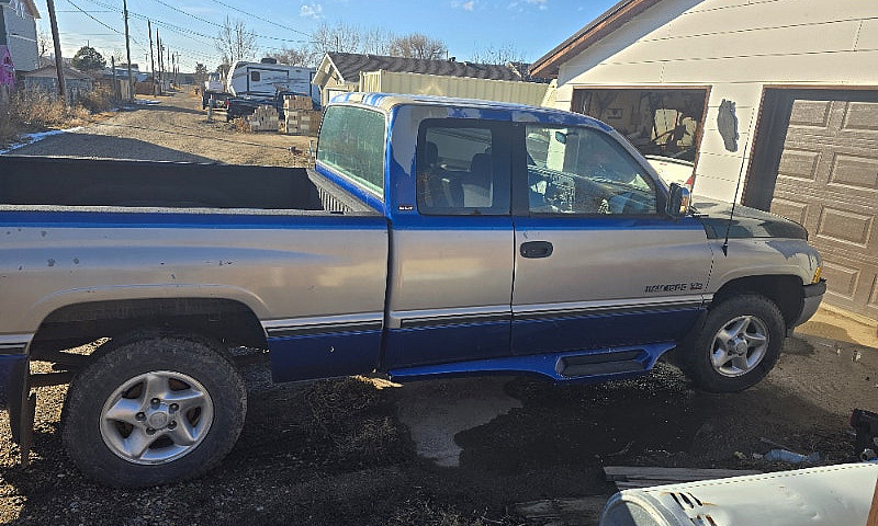3500 1996 Dodge Extc...