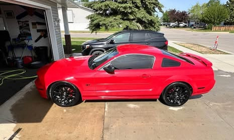 2005 Mustang Gt...