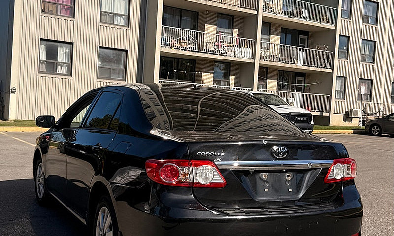2013 Toyota Corolla ...