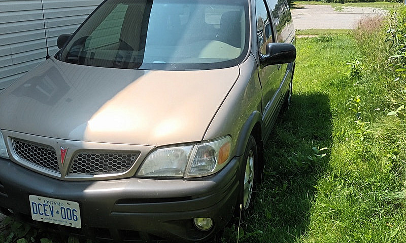Pontiac Montana 2003...