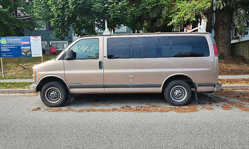 1999 Gmc Savanna 250...