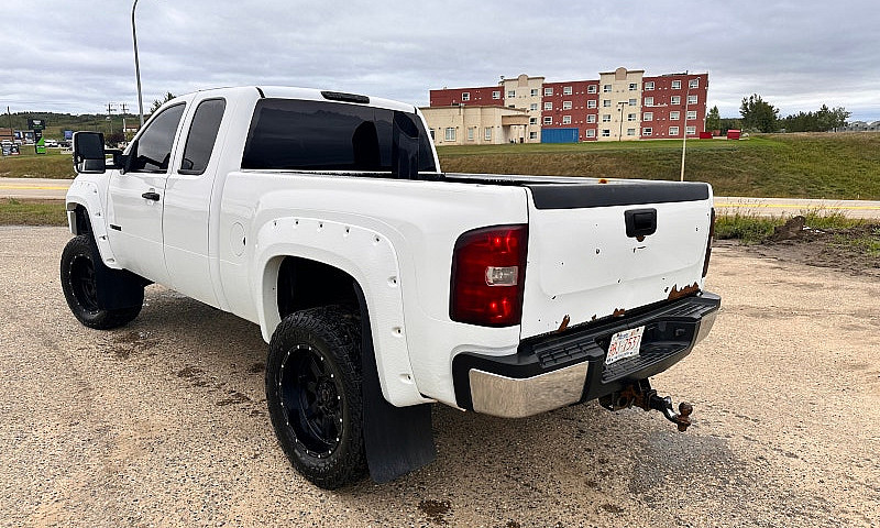 2013 Chev 2500Hd...