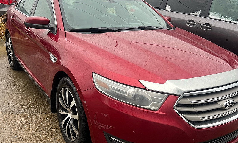 2013 Ford Taurus ...