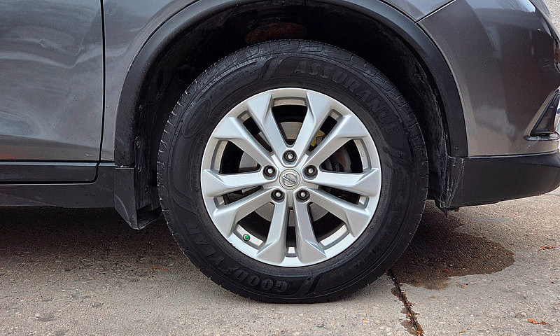 2015 Nissan Rogue Sv...