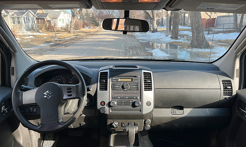 2011 Suzuki Equator ...