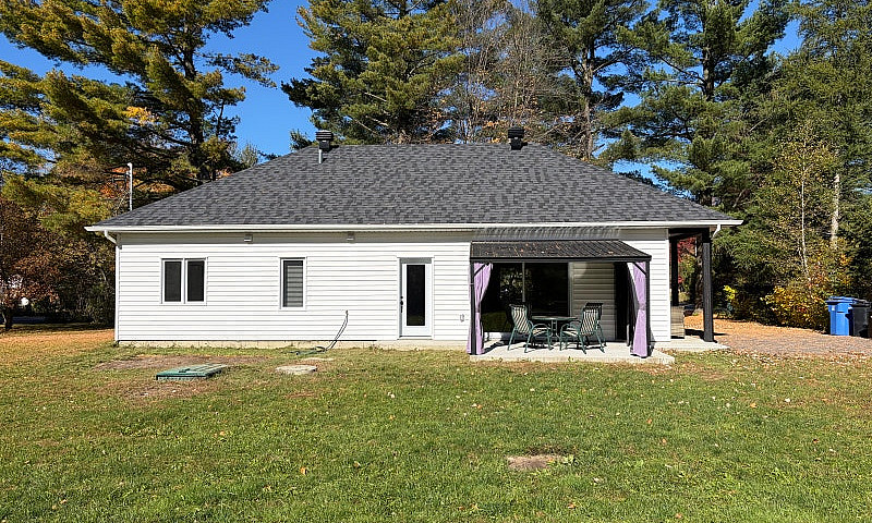 Maison 2024 46X26...