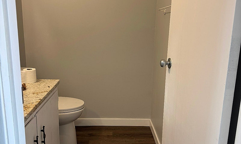 3 Bedrooms 1.5 Bathr...