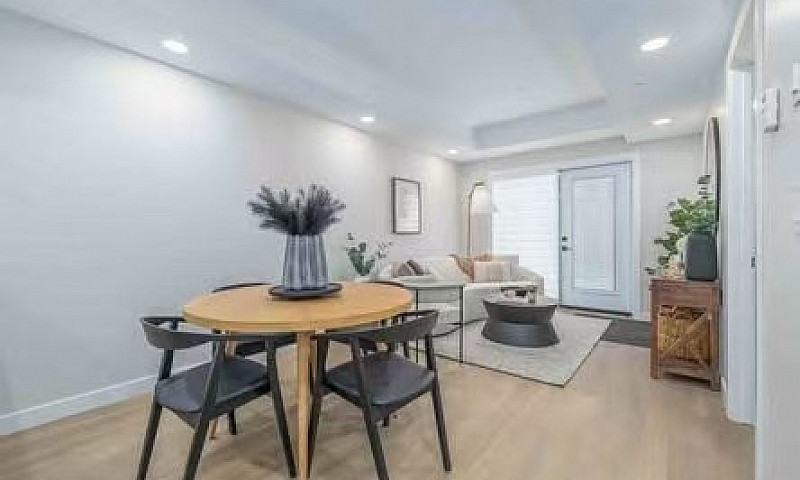 2 Bed 2 Bath Apartme...
