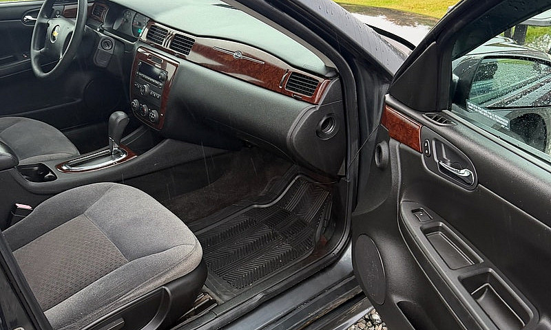 2011 Chevrolet Impal...