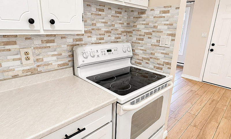 3 Bedroom 1.5 Bathro...