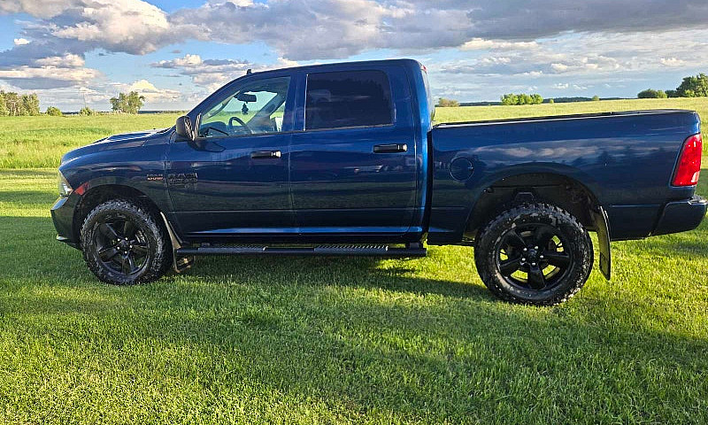 2020 Ram 1500 Classi...