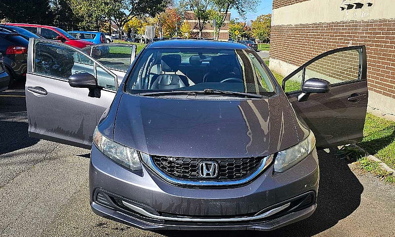Honda Civic Lx 2015...