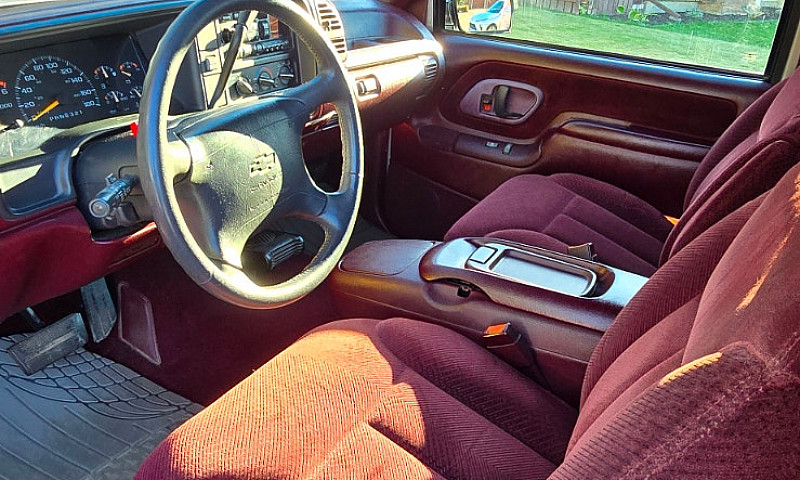 1996 Chevrolet Truck...