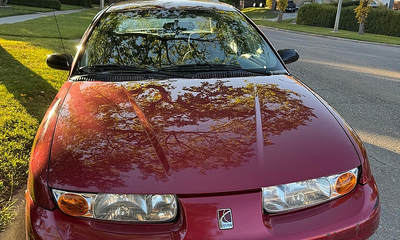 2000 Saturn Sedan - ...