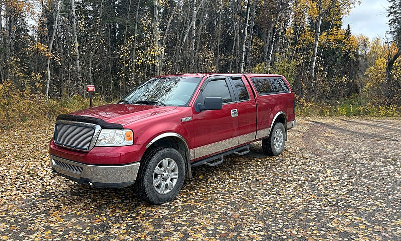 Low Km 2007 Ford F15...