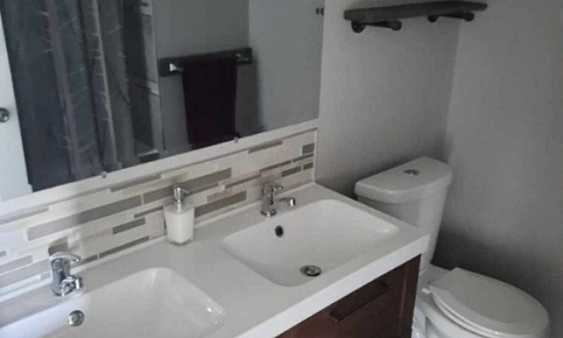 Room For Rent In Ste...