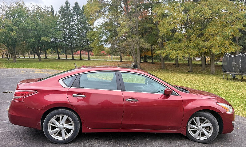 2013 Nissan Altima-M...