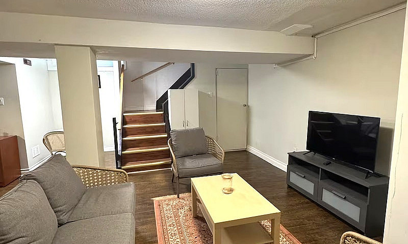 2 Bed 2 Bath Furnish...